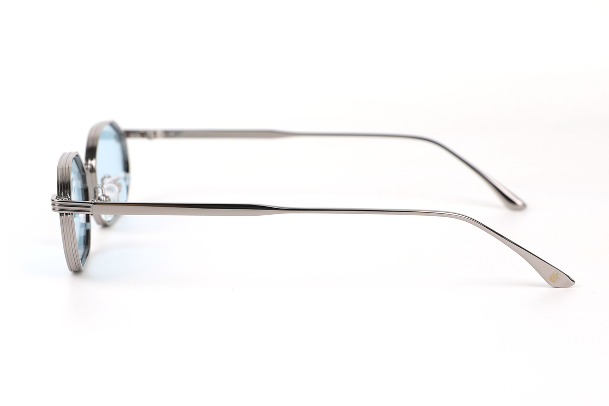 Blue::Maison Dazure en forme sunglasses temple arm detail