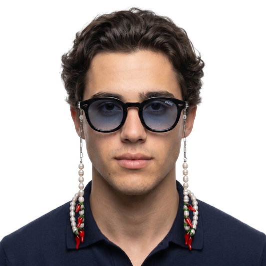 Maison D'Azure Pearl & Chili glasses chain worn on model