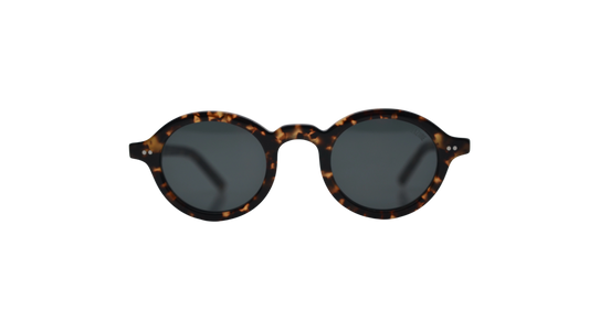 Maison Dazure Bon Ski sunglasses campaign shot
