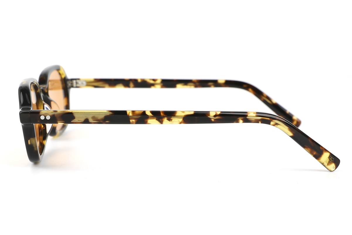 Orange::Maison Dazure Call Frank sunglasses temple arm detail