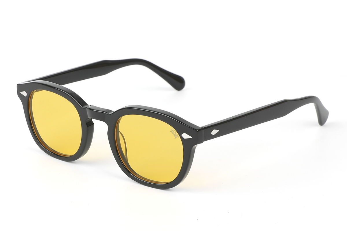 Maison Dazure Starboy sunglasses three-quarter angle